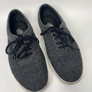 mens vans shoes size 12 Black White Low Top